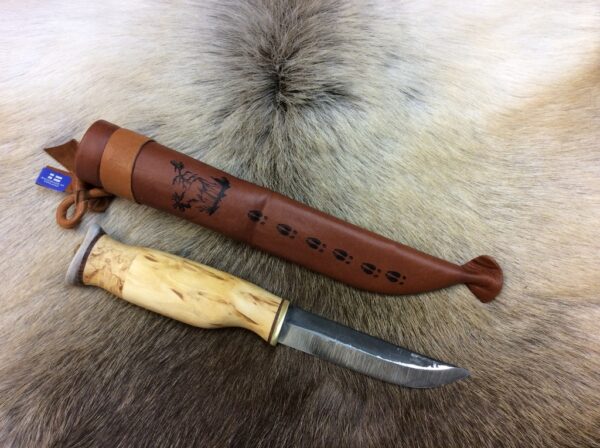 Carving knife with reindeer horn hat